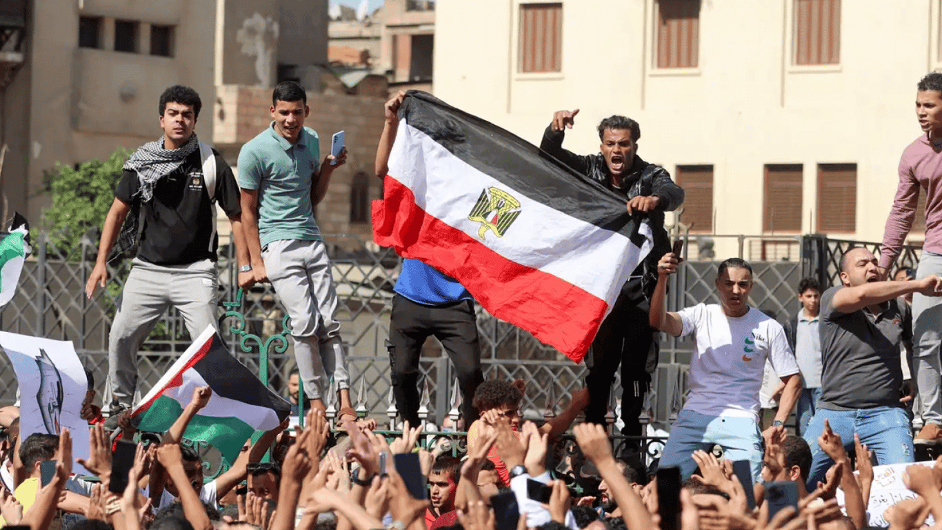 Mass protests have erupted in Egypt's capital. What are the reasons behind this unrest?