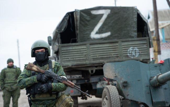 Ukrainian forces captured a former soldier and have presented him with charges.